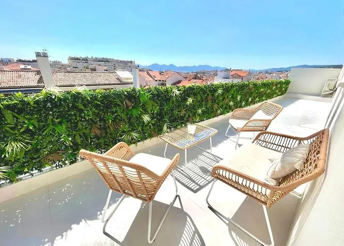 Luxury Penthouse Cannes Center